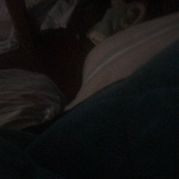 Meet your Posher, Beth - Picture 1 of 1